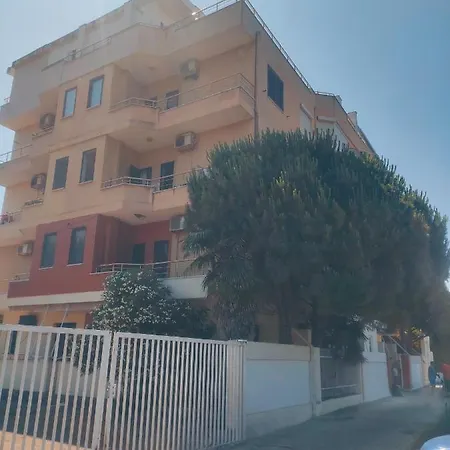 Apartment Ledio's In Spille